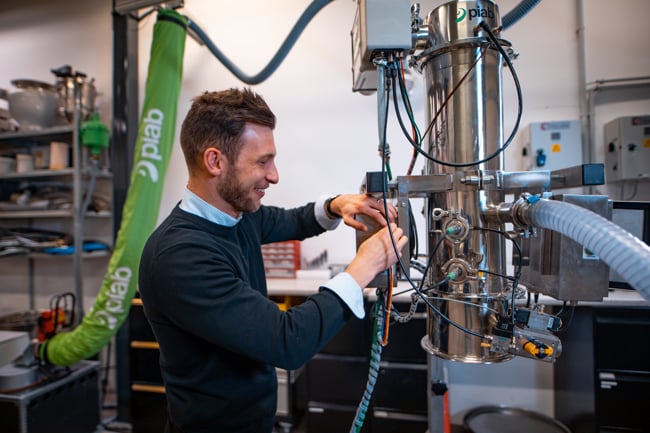 person workshop vacuum pump