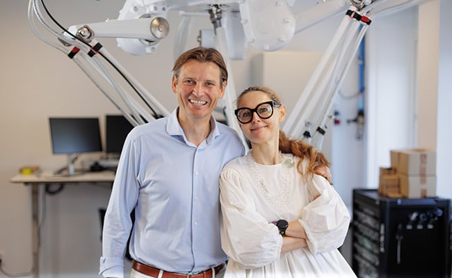 Peter Laurin, CEO Piab Group and Danica Kragic Jensfelt, Professor of computer science, and researcher in AI, robotics, and machine learning at KTH Royal Institute of Technology